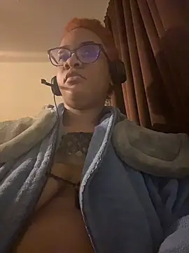 Snapshot of nickytheehawtie chatting on 29, 3, 2026 nickytheehawtie online show from 29, 3, 2026