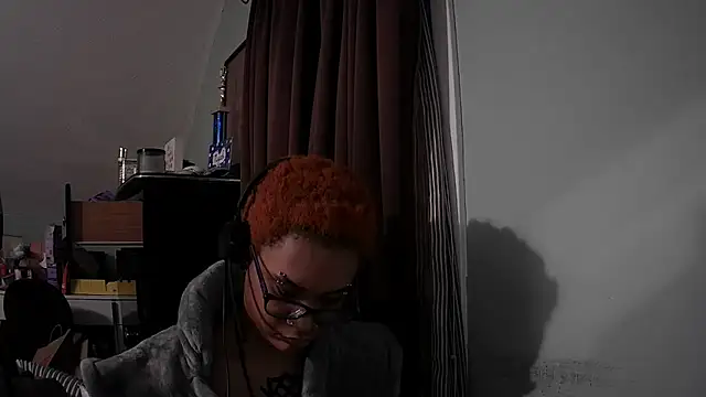 Snapshot of nickytheehawtie chatting on 30, 4, 2026 nickytheehawtie online show from 30, 4, 2026