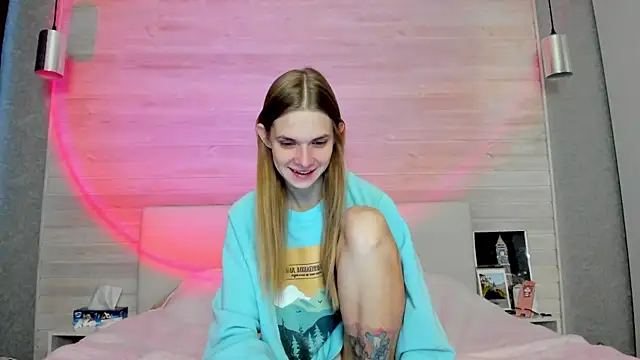 molly hunt  online show from 5, 12, 2025