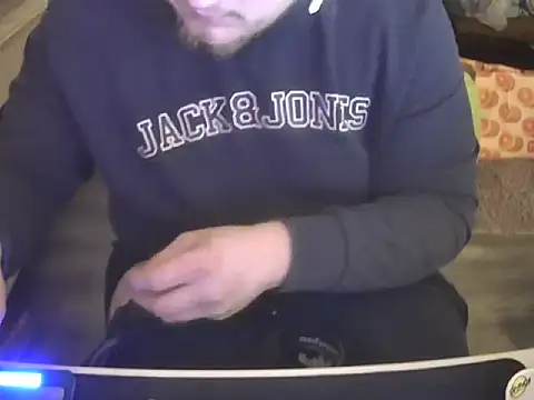 ChubbyTeen2003 online show from 22, 12, 2025