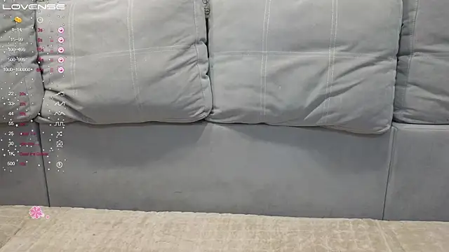 Snapshot of Vika_loves_you chatting on 11, 1, 2025 Vika loves you online show from 11, 1, 2025