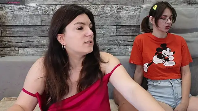 Snapshot of Vika_loves_you chatting on 20, 10, 2025 Vika loves you online show from 20, 10, 2025