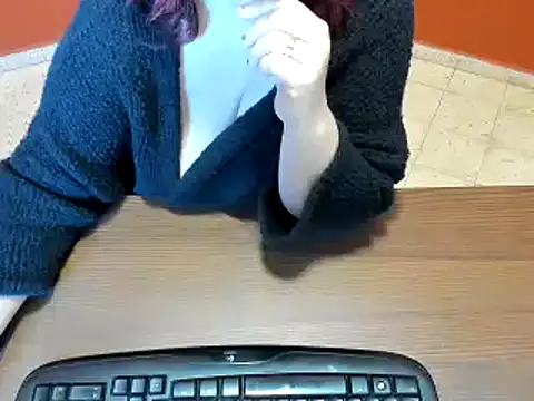 Snapshot of NikkiHolland chatting on 7, 2, 2025 NikkiHolland online show from 7, 2, 2025