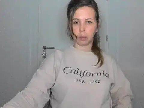 loveis007 online show from 18, 3, 2025