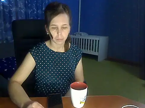 loveis007 online show from 15, 12, 2025