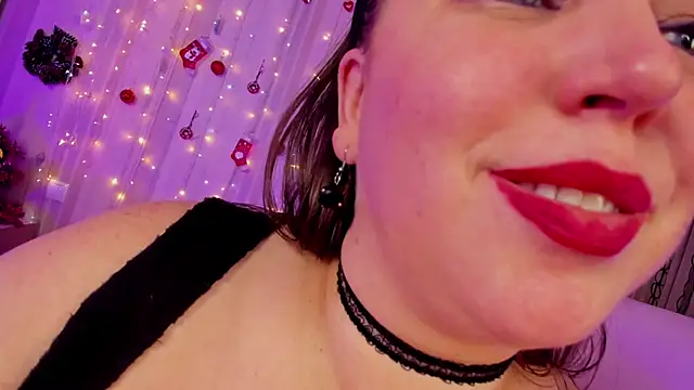 AdellaDulce online show from 17, 12, 2024