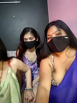 cutee  crazy online show from 5, 2, 2026