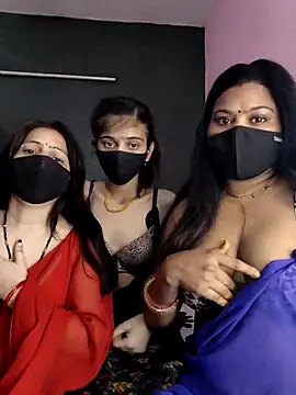 cutee  crazy online show from 2, 5, 2026