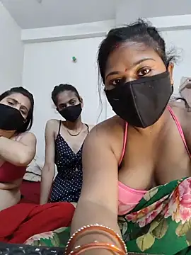 cutee  crazy online show from 23, 5, 2026