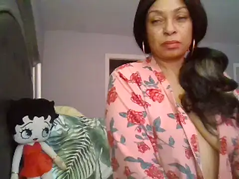 MSweetLindaParks online show from 15, 2, 2025
