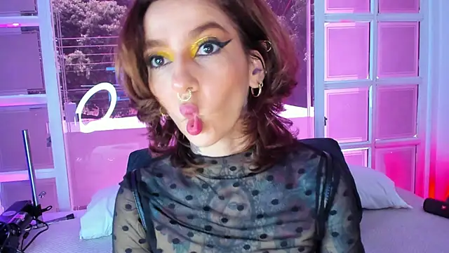 Evangelyne 1 online show from 17, 9, 2025