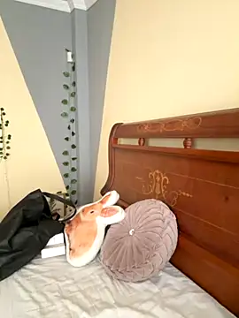 isabella jade online show from 27, 9, 2025