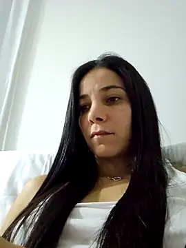 Snapshot of miaeyes chatting on 5, 1, 2025 miaeyes online show from 5, 1, 2025