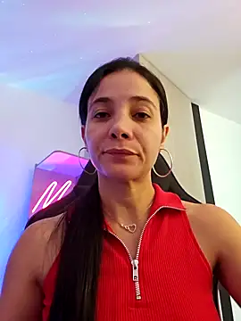 Snapshot of miaeyes chatting on 6, 1, 2025 miaeyes online show from 6, 1, 2025