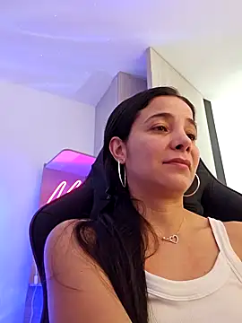 Snapshot of miaeyes chatting on 18, 1, 2025 miaeyes online show from 18, 1, 2025