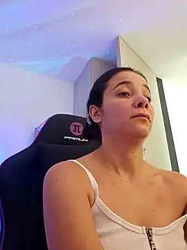 Snapshot of miaeyes chatting on 21, 1, 2025 miaeyes online show from 21, 1, 2025