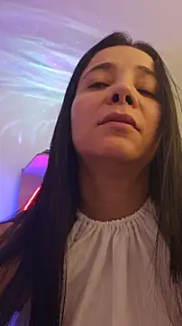 Snapshot of miaeyes chatting on 9, 1, 2026 miaeyes online show from 9, 1, 2026