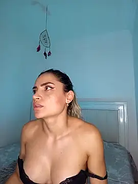 ASHLEY BLAIR online show from 25, 2, 2025