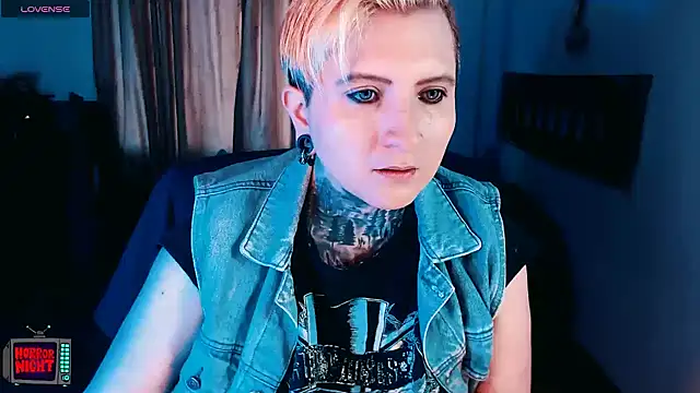 Marieblueeyes online show from 20, 12, 2025