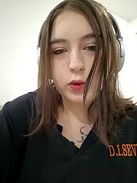 Yammy Yumi online show from 31, 10, 2025