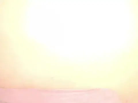 Snapshot of Queen_BootyXXX chatting on 7, 4, 2026 Queen BootyXXX online show from 7, 4, 2026