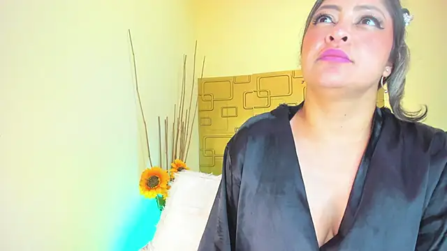 Julia Haye online show from 29, 1, 2025