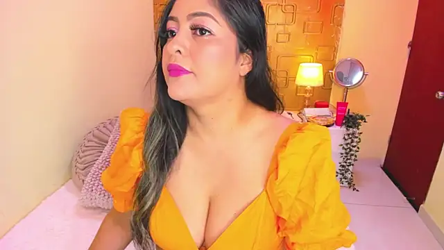 Julia Haye online show from 21, 6, 2026