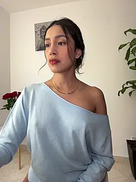 SelenaStone online show from 1, 10, 2025