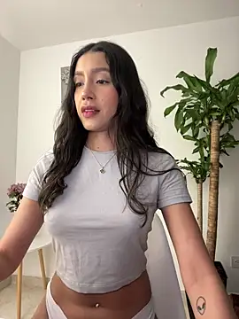 Snapshot of SelenaStone chatting on 20, 12, 2025 SelenaStone online show from 20, 12, 2025