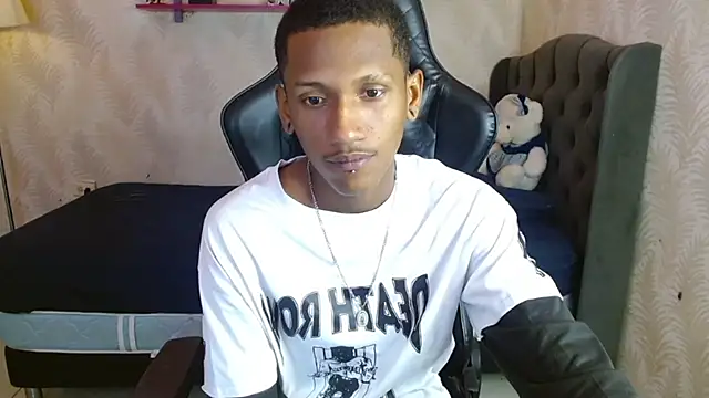 Snapshot of ManSant chatting on 15, 10, 2025 ManSant online show from 15, 10, 2025