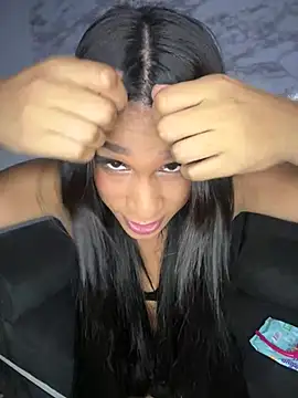 Ashly Miller online show from 30, 1, 2025