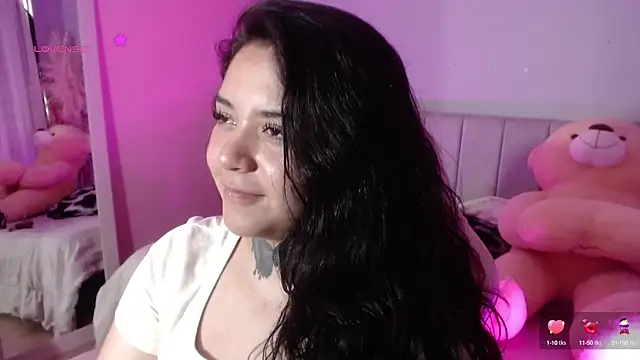 Snapshot of kim_blake chatting on 2, 1, 2025 kim blake online show from 2, 1, 2025