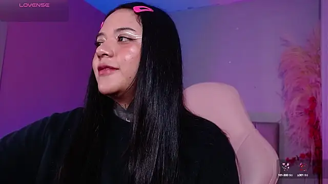 Snapshot of kim_blake chatting on 7, 2, 2025 kim blake online show from 7, 2, 2025