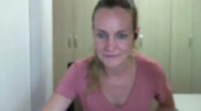 Snapshot of Annylove1 chatting on 11, 3, 2025 Annylove1 online show from 11, 3, 2025