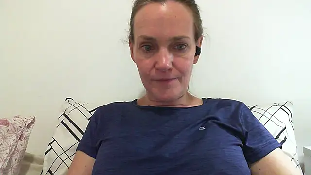 Snapshot of Annylove1 chatting on 14, 3, 2025 Annylove1 online show from 14, 3, 2025