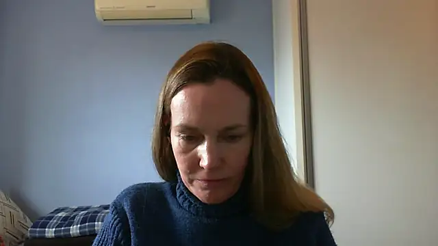 Snapshot of Annylove1 chatting on 23, 9, 2025 Annylove1 online show from 23, 9, 2025