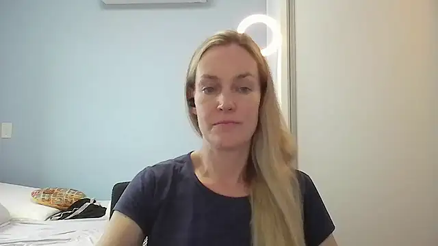 Snapshot of Annylove1 chatting on 13, 1, 2026 Annylove1 online show from 13, 1, 2026