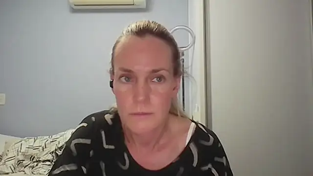 Snapshot of Annylove1 chatting on 2, 2, 2026 Annylove1 online show from 2, 2, 2026