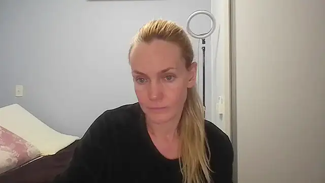 Annylove1 online show from 17, 5, 2026