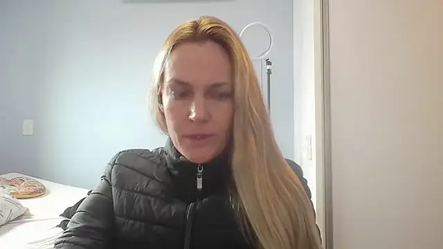 Annylove1 online show from 24, 6, 2026