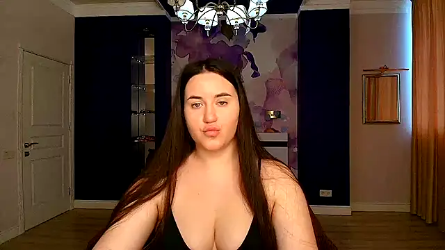 Roxie Bradley online show from 17, 3, 2025