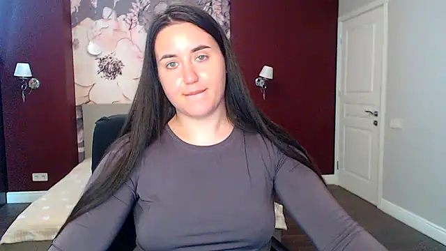 Roxie Bradley online show from 19, 3, 2025