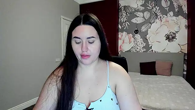 Roxie Bradley online show from 13, 2, 2026