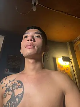 Snapshot of xlovercum chatting on 8, 1, 2026 xlovercum online show from 8, 1, 2026