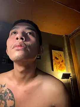 xlovercum online show from 11, 1, 2026