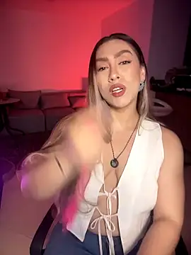 Snapshot of Im_sophiie chatting on 29, 5, 2026 Im sophiie online show from 29, 5, 2026