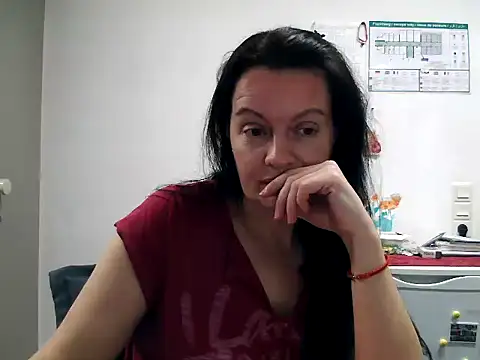 LoveNBloom online show from 11, 3, 2026