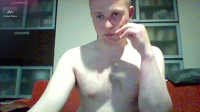 Snapshot of Matttthees chatting on 22, 3, 2025 Matttthees online show from 22, 3, 2025
