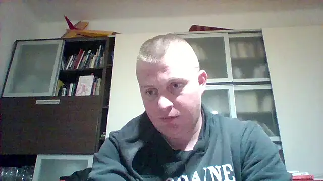 Snapshot of Matttthees chatting on 16, 3, 2026 Matttthees online show from 16, 3, 2026