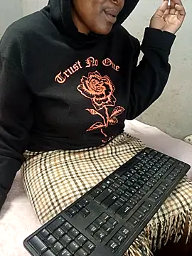 Snapshot of BeejayLoverxx chatting on 21, 3, 2026 BeejayLoverxx online show from 21, 3, 2026